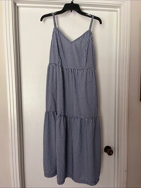Old Navy Blue and White Gingham Tiered Maxi Dress! Never worn only washed!